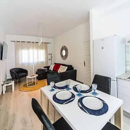 Luxury Sea Front Guanarame Апартаменты *